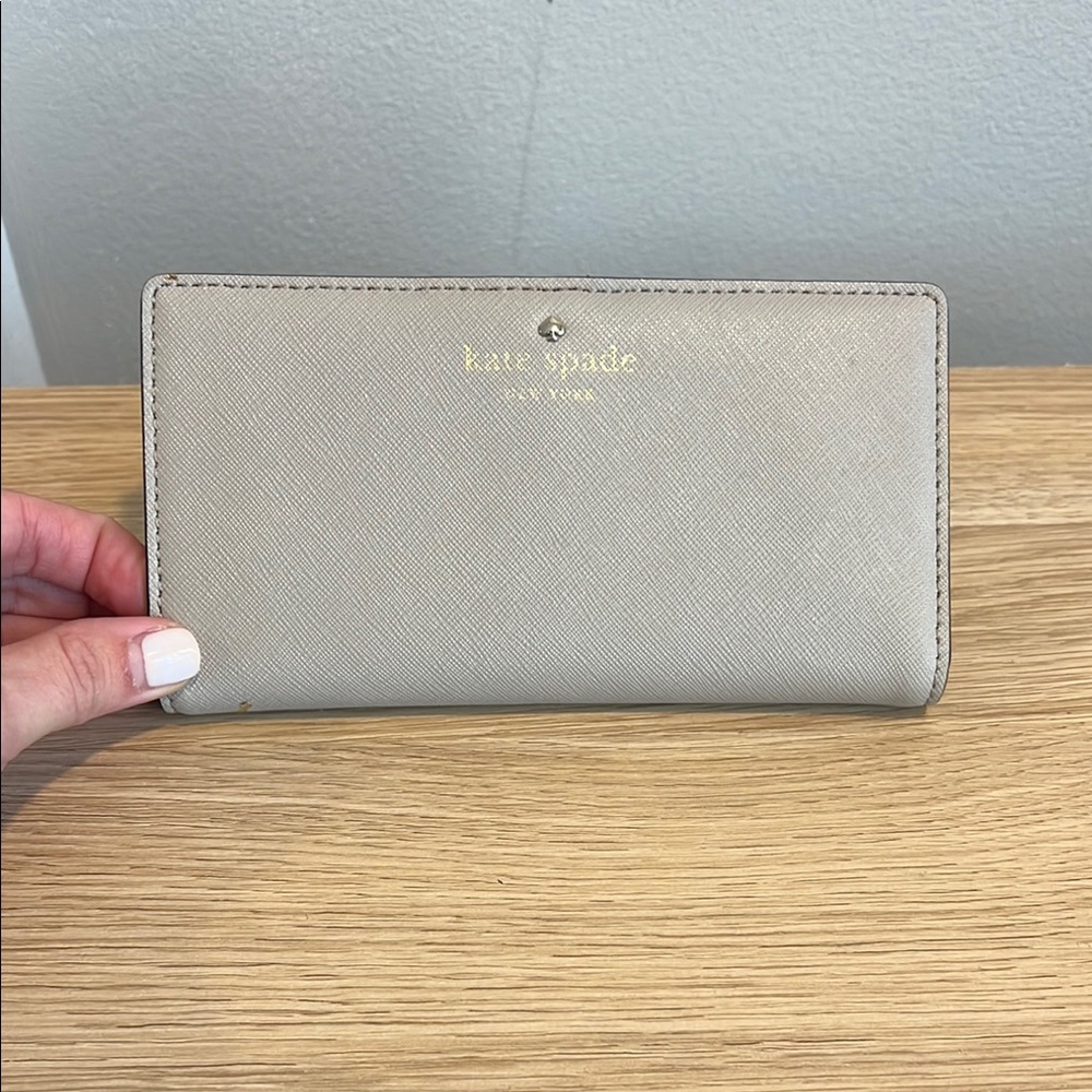 Kate Spade Slim Bifold Wallet